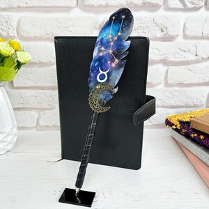 Regalo del signo del zodíaco Tauro, pluma estilográfica personalizada, bolígrafo de astrología, bolígrafo de fantasía azul, bolígrafo de pluma brillante, regalo de cumpleaños para mujeres Tauro