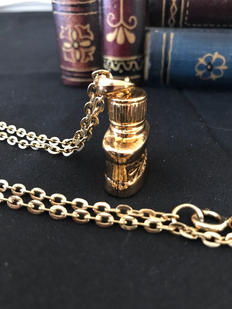 NOS Vintage 1970/'s Handmade Greek Amphora 18K Gold Plated on Sterling Silver Necklace Bottle