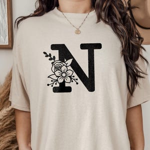 Letra n svg, letra floral n, alfabeto svg, letra svg, monograma de letra, letra floral, fonte svg, letras florais svg, alfabeto floral svg