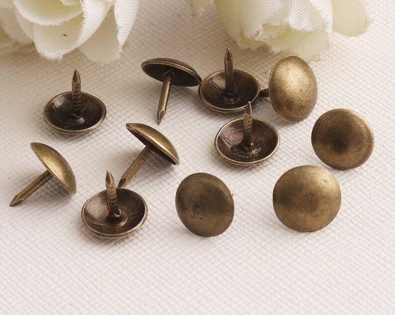 Decorative tacks for upholstery