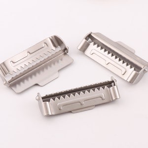 20PCS Silver Sew on Ratchet Slide Adjuster,Plate buckle slide with teeth,Suspender Slide Adjuster,Strap Adjuster,Suspender Clip-1-1/2&quot;（36mm）