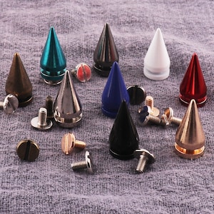 Wholesale Cone Rivets Bullet Punk Spikes Spots Rivets Leather Crafts Screw Punk Studs 20*10mm Metal Studs For Leather Shoes Purse