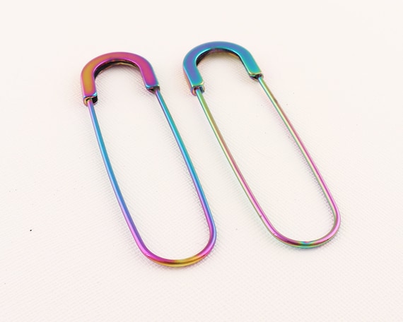 Lgbtq 2024 safety pin