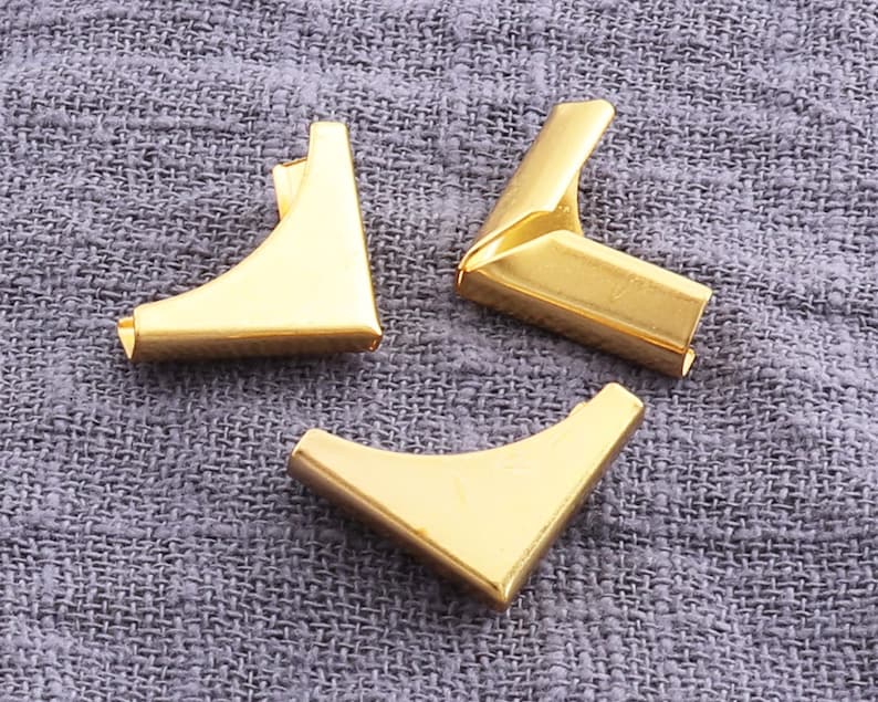 50PCS Gold Book protect corners Albums Protectors photo 50PCS Gold Book protect corners Albums Protectors photo