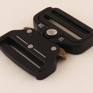 Metal Buckle Upgrade for Any Cat Collar or Dog Collar,Metal buckle,Side pressure Metal Buckles for bags-60mmx39mm