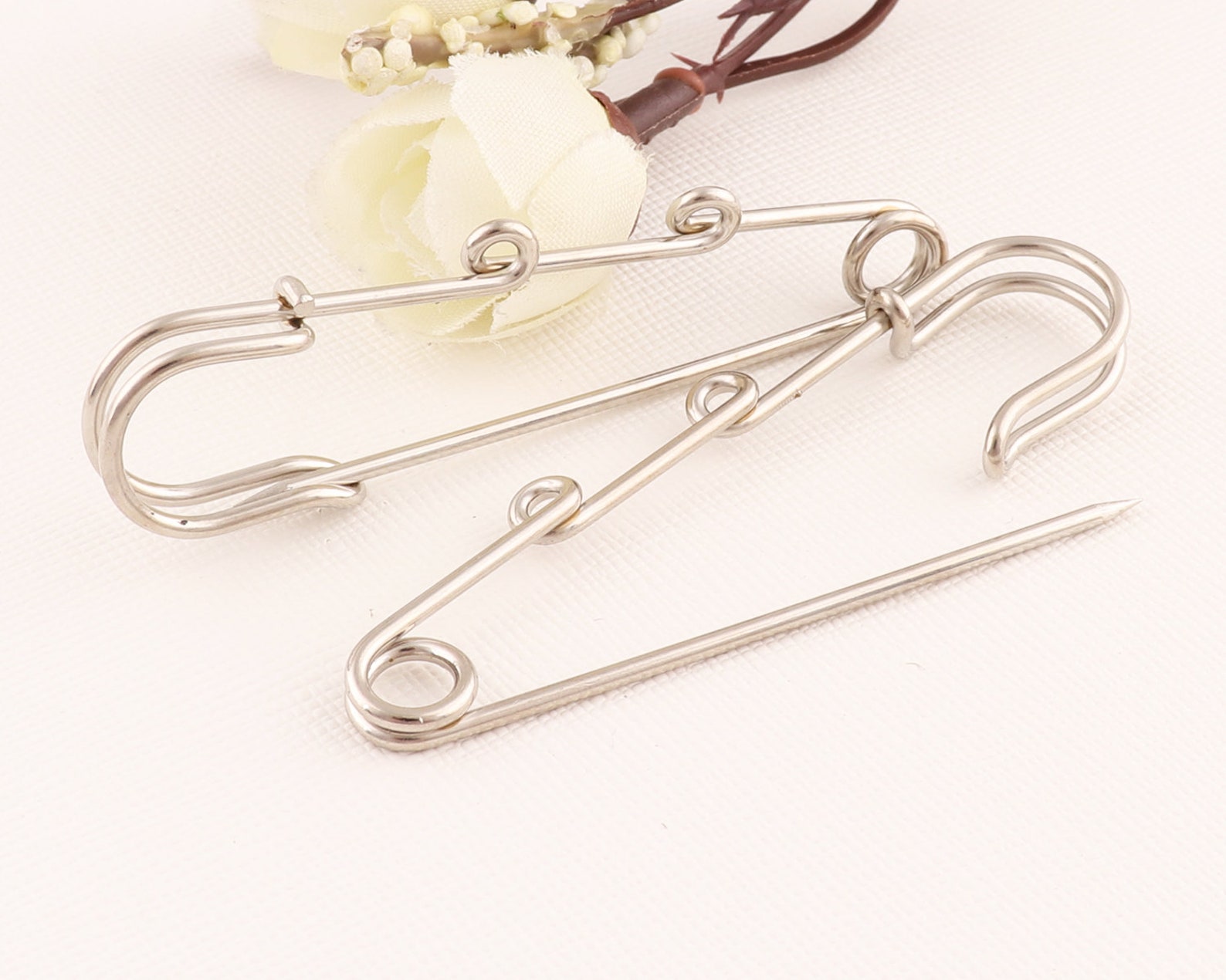 Safety Pins With Loop 12pcs Decorative Pins 15mm Knitting Etsy