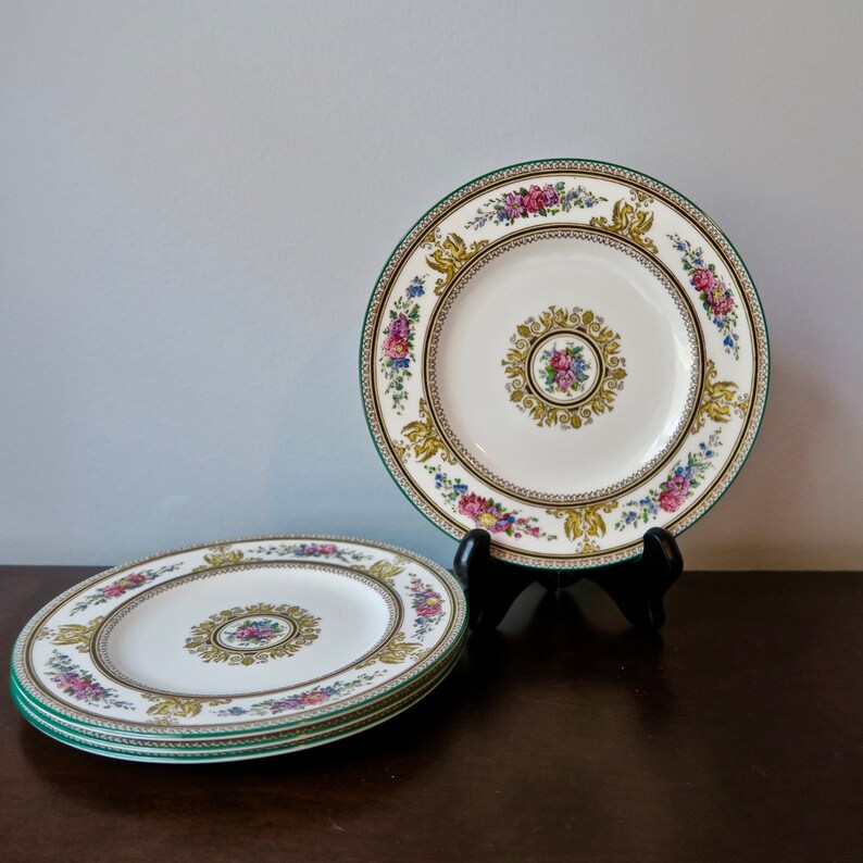 Wedgwood Columbia White Bread and Butter Plates Set of Two Etsy