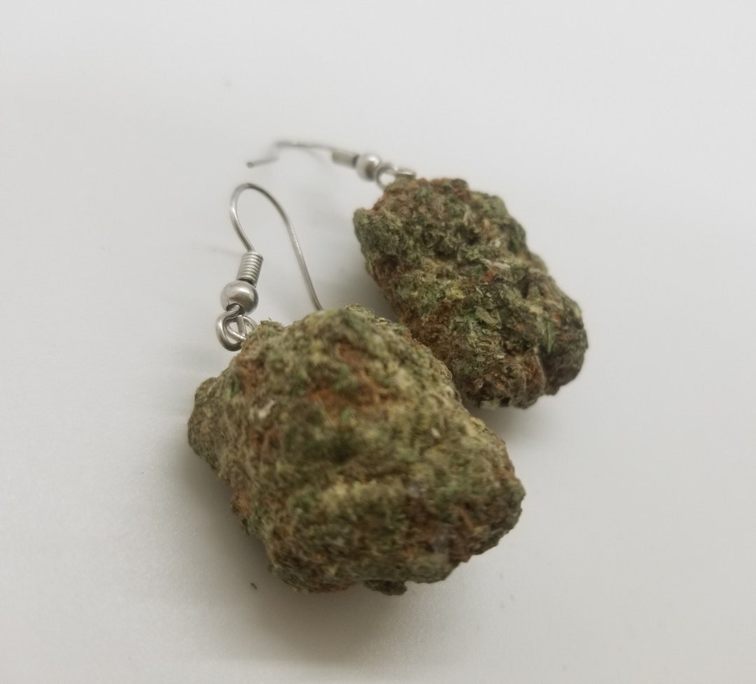 FAKE CANNABIS/MARIJUANA Mini Dime Bag Weed Bag Charm Drop Dangle Earrings  Kawaii