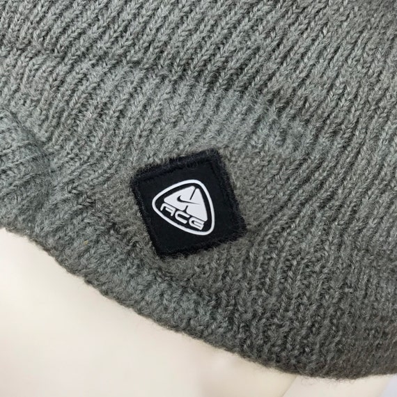 NIKE ACG Solid Grey Visor Beanie Hat 