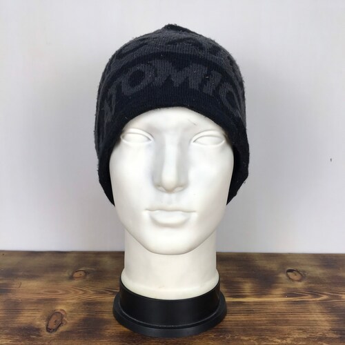 ATOMIC AUSTRIA Spell Out Full Print Black shops Beanie Hat