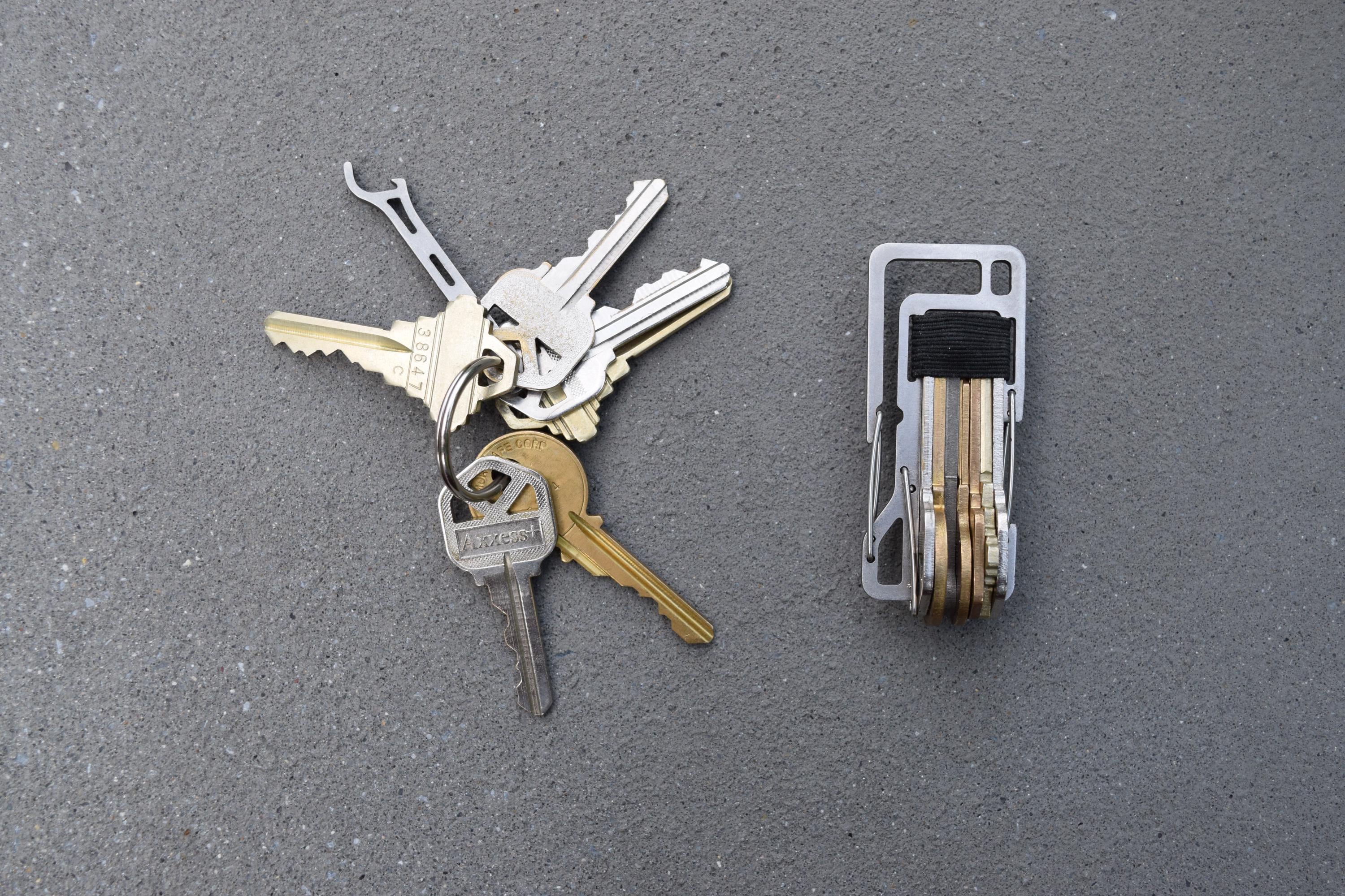 KT7 Key Titan Carabiner - Heavy Duty EDC Keychain Clip, Titanium