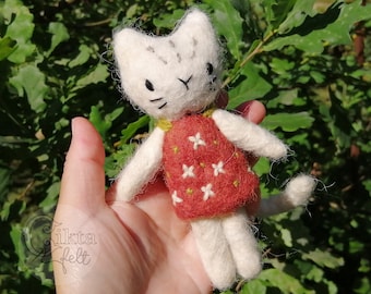 Poupée de chat mignonne cousue à la main feutrée, Poupée de chaton faite à la main, Cadeau d’amoureux du chat