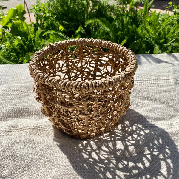 Woven Decorative Basket Plant Pot