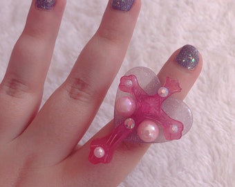 hot Pink and lilac kawaii heart cross ring for lolita fashion and other Jfashions. yami kawaii, jirai kei, yume kawaii