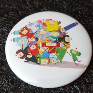 Katamaris The Prince Rolls Up His Cousins - Pinback-Button 2,25&quot;