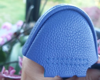 Fioletowe ochraniacze palców do rolek z drobnym, ziarnistym wykończeniem