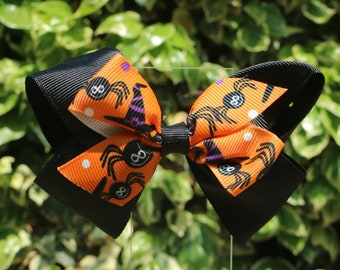 Halloween Witches Spiders Hairbow - Halloween Hairbow-  Pumpkin Costume - Ghost Costume - Halloween Bow in Black