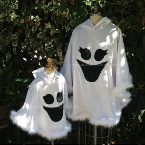 Ghost Boo Halloween Poncho für Erwachsene - Geist Poncho - Geist Halloweenkostüm - Geist Kostüm Cape - Glitzergeist