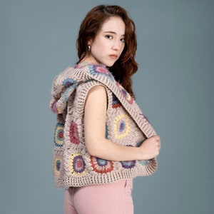 Granny Square Afghan Vest, Crochet Hooded Sweater Vest, Cropped Sleeveless Cardigan, Crochet Wool Vest, Boho Hippie Clothing, Gift for her