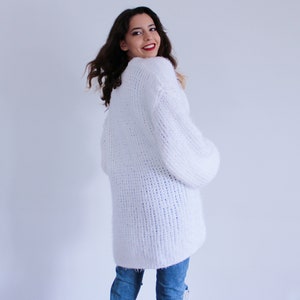 Chunky Knit Cardigan, Hand Knit Sweater, White Knit Cardigan, Chunky Wool Cardigan, Long Cardigan, Oversized Cardigan, White Knit Sweater image 3