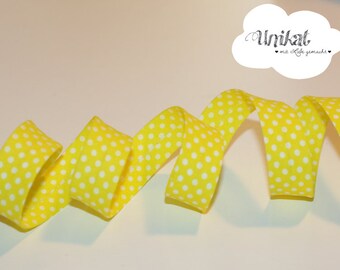 Cotton slanted ribbon yellow with dots, 20 mm