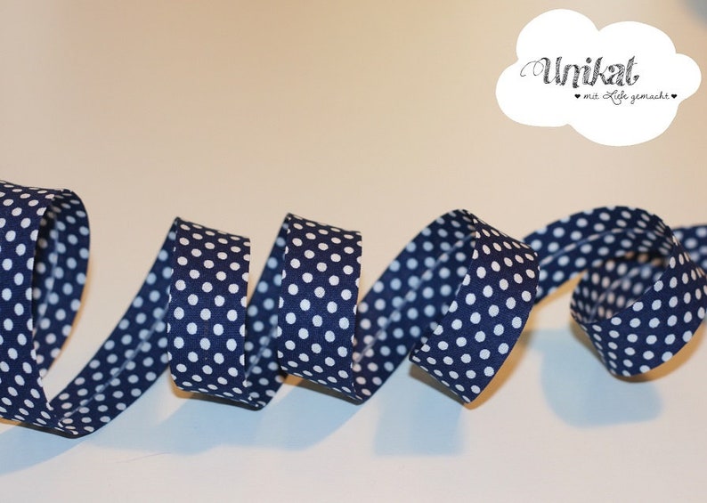 20 mm Slanted band Dark blue with dots