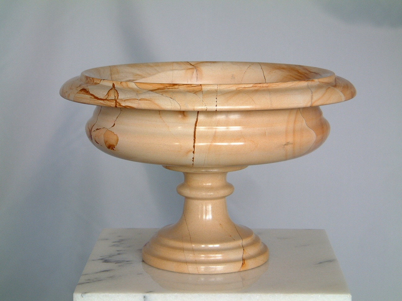 Coupe à Fruit Médicis en Marbre Teck