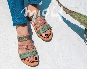 Flerfärgade sandaler, handgjorda sandaler, lädersandaler, remsandaler, sandaler i äkta grekiskt läder