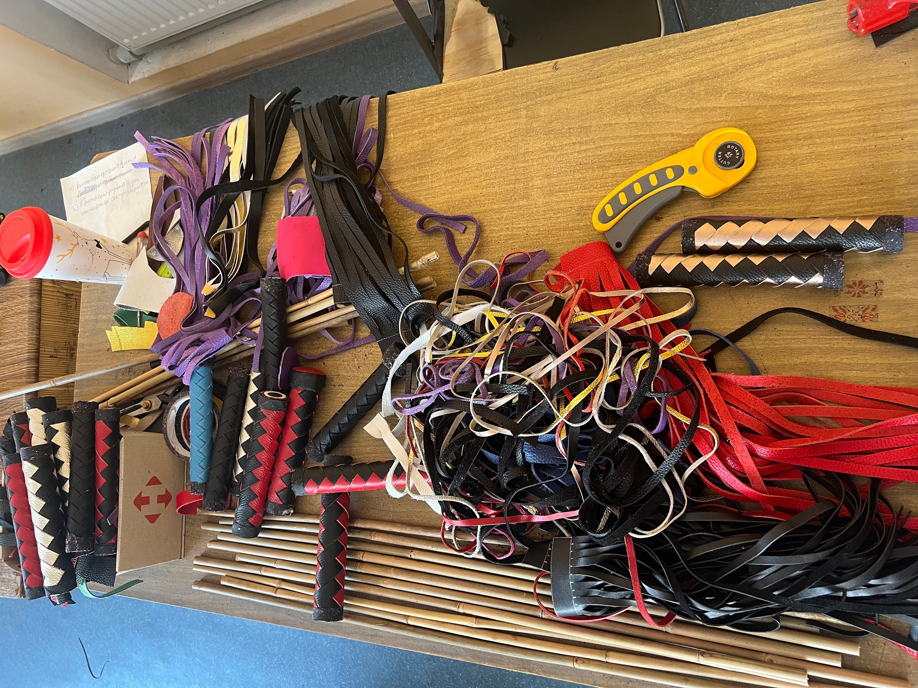 Frusta Dura Bdsm Con Morsetti Su Ascelle, Capezzoli E Testicoli | XHamster - Foto 13