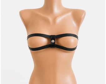 Leather Breast Restraint Adjustable Harness.