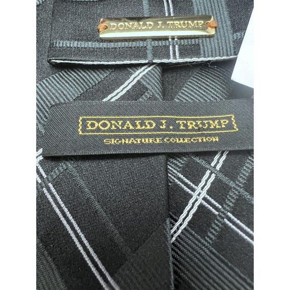 Donald J Trump Signature Collection Donald J Trump Signature Collection Black Geometric 1… - Gem