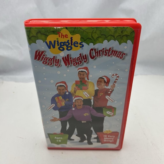 The Wiggles Wiggly Wiggly Christmas 19 Songs Vhs Video 2000 Vhs Tapes the-wiggles-wiggly-wiggly-christmas-19-songs-vhs-video-2000-vhs-tapes