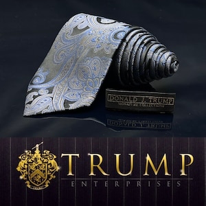 Donald J. Trump Men&#39;s Tie Navy Blue/Floral Length: 60”
