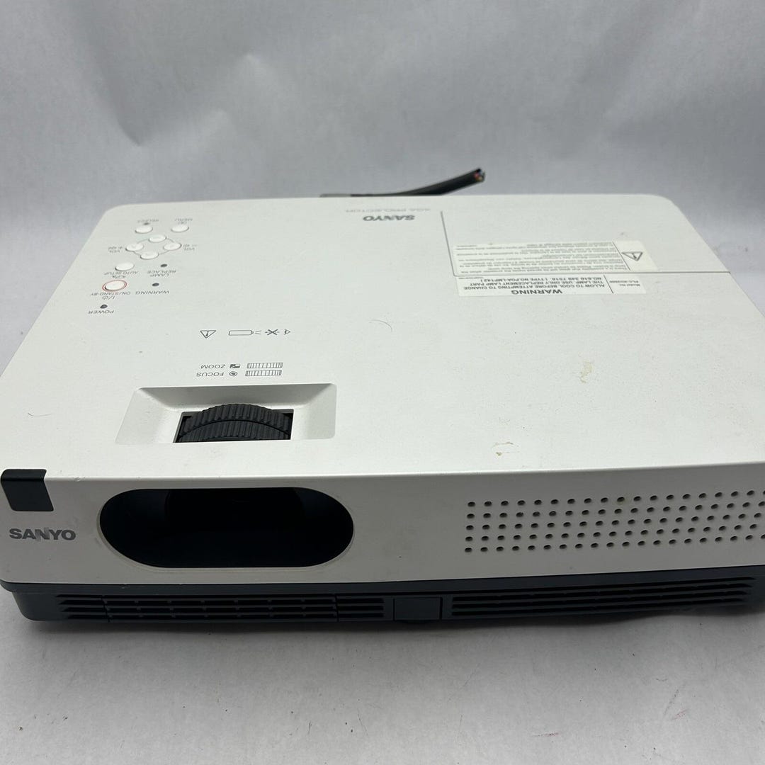 Sanyo PLC-XD2600 XGA Projector TESTED but Needs a Power Cord - Etsy