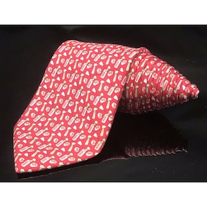 Vineyard Vines Bloody Mary Mix Beverage Drink Suit Fashion Tie