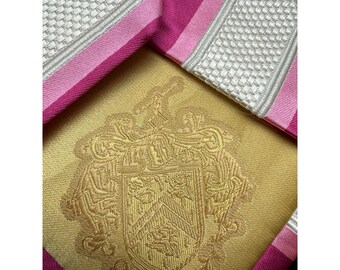 Cravate En Soie 100% Donald Trump - Rayée Argent/rose/blanc - Occasion Excellent état