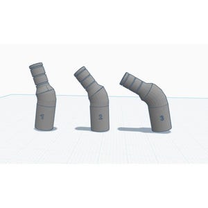 Puede incluir: Tres racores de tubería grises y curvados, cada uno con una parte superior acanalada y una base numerada. Las tuberías están en ángulo diferente, la primera casi vertical, la segunda en un ángulo moderado y la tercera curvada.