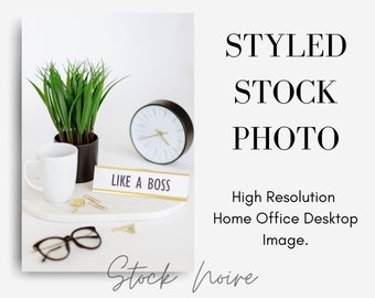 Styled Stock Photo / Black and white desktop stock photo