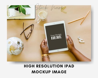 Styled Stock Photo Mockup, Black woman stock photo, iPad mockup, Ebook Cover Mockup, Tech mockup, African American woman, High res mockup