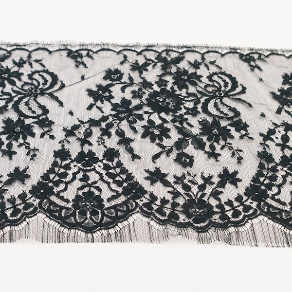 Black chantilly lace remnants, floral lace in black, light lace fabric with flowers for sewing lingerie, dessous and underwear, lace remnant