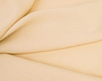Pure linen fabric. 100% linen by the meter from Italy in soft beige/ecru, suitable for clothing, decorative and household items