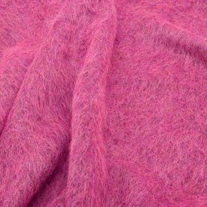 Leichter italienischer Mantelstoff in Pink, 95 g/m², mit elegantem Fall