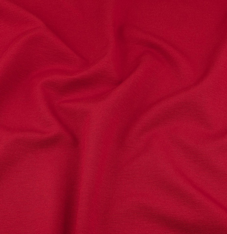 Romanit Jersey Stoff in kräftigem Kirschrot, stabiler und elastischer Stoff für Blazer, Kleider und Homewear