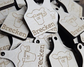 100 Count Wooden Mini Cattle Graduation Tags