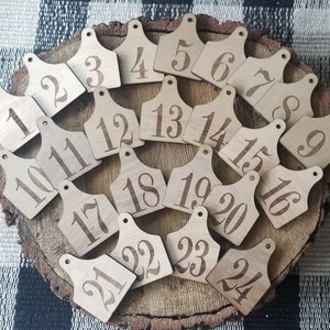 Cattle Tag Table Numbers //Rustic Wooden Table Number Tag // Farmhouse Style // Wedding Table Number Tags imagem 2