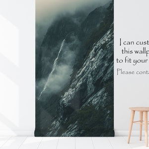 Papel pintado con paisaje de montaña brumoso, autoadhesivo, despegable y pegable, mural de pared botánico imagen 5