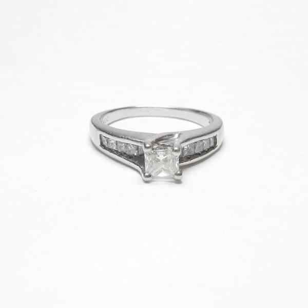 ZEI Platinum 0.38 Ct Square Princess Cut Diamond Ring 0.71 Cts Total