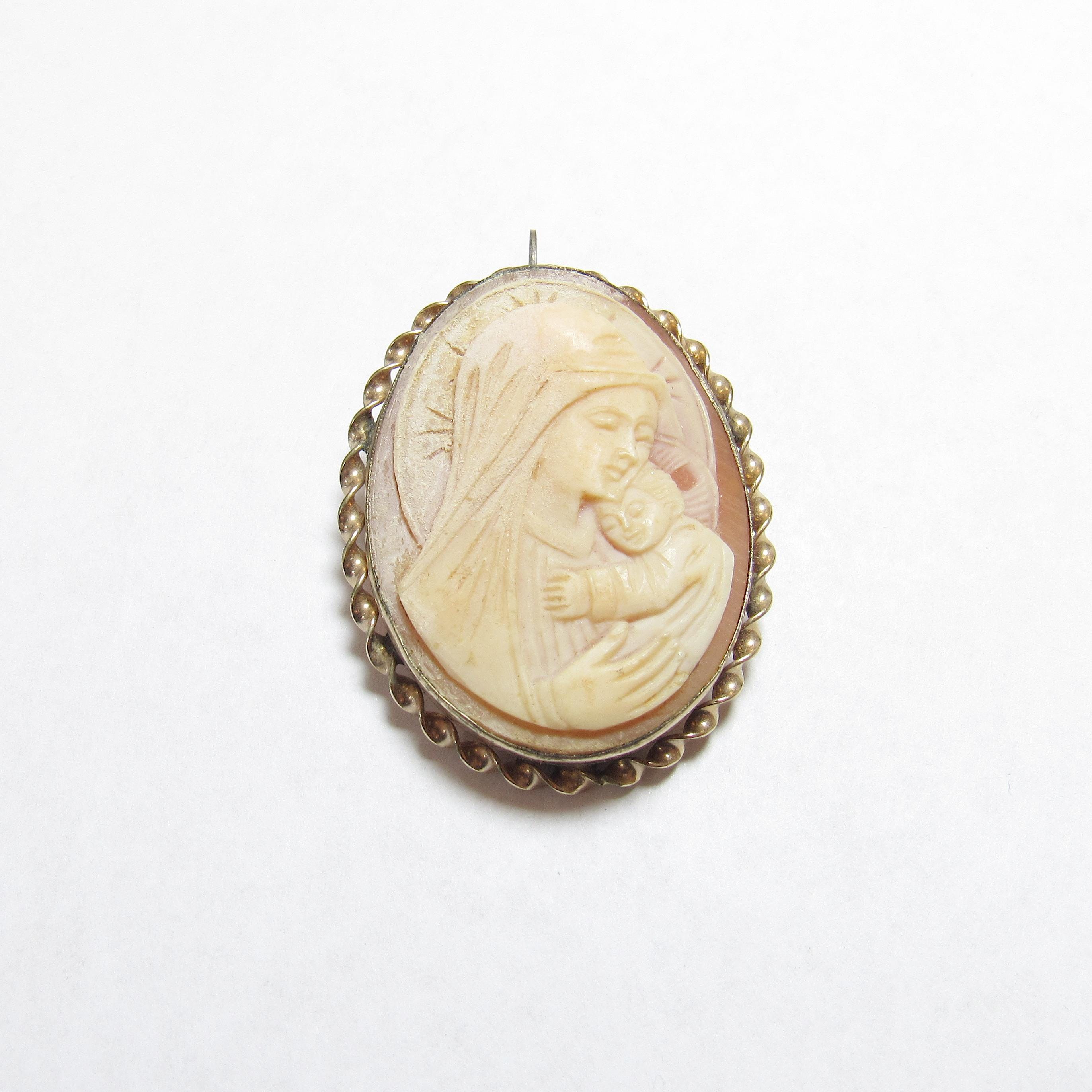 SPCO Hand Carved Virgin Mary and Baby Jesus Shell Cameo in Gold