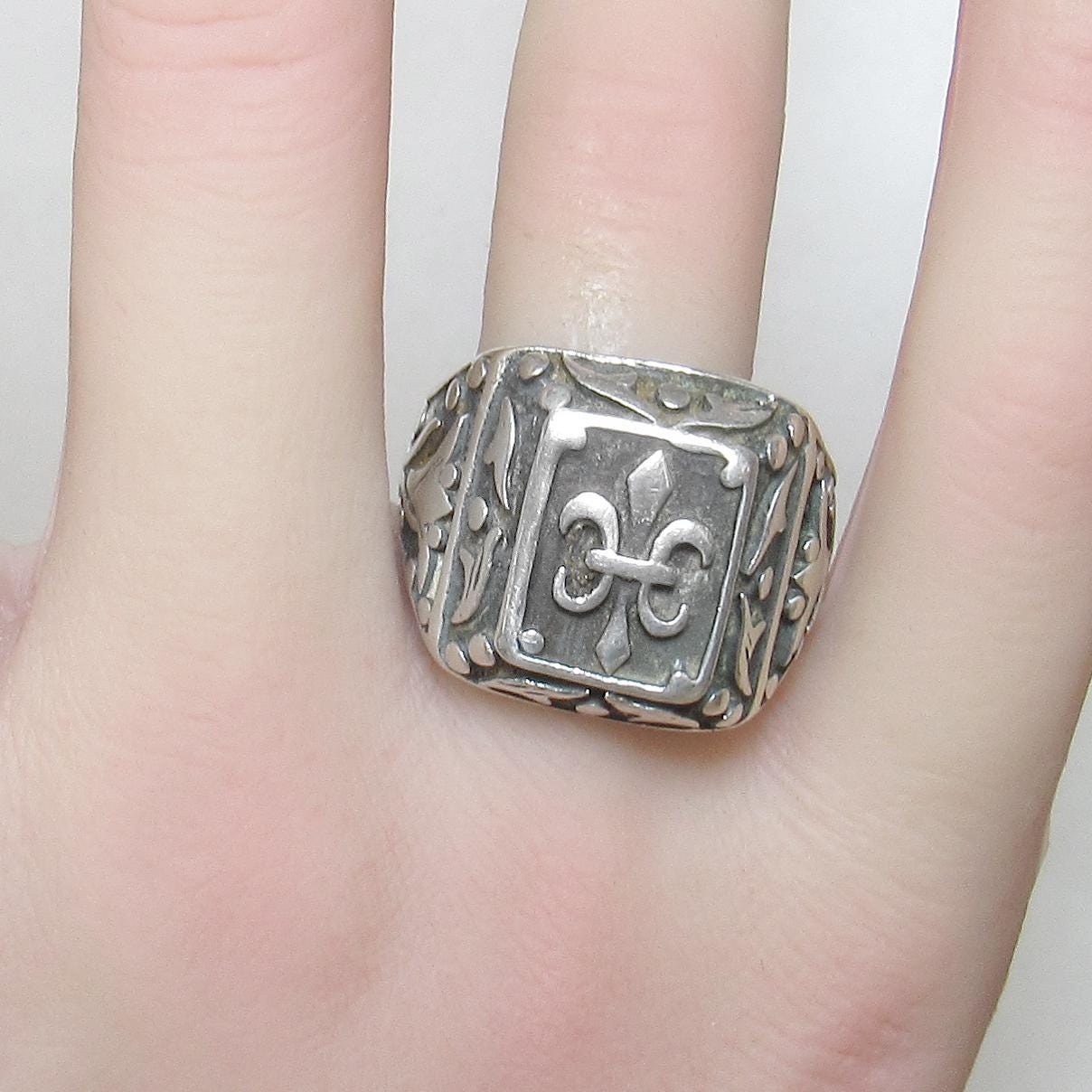 【Ghvis_様限定】 シルバー フルール・ド・リスリング 楽天市場】【good vibrations 正規取扱店】シルバーアクセサリー