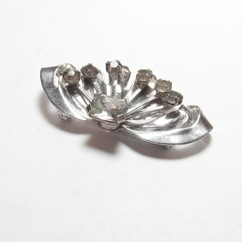 LEO GLASS Sterling Silver White Rhinestone Fan Design Brooch 1950's Vintage image 2